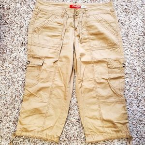 UNIONBAY Capri Khaki Cargo Pants